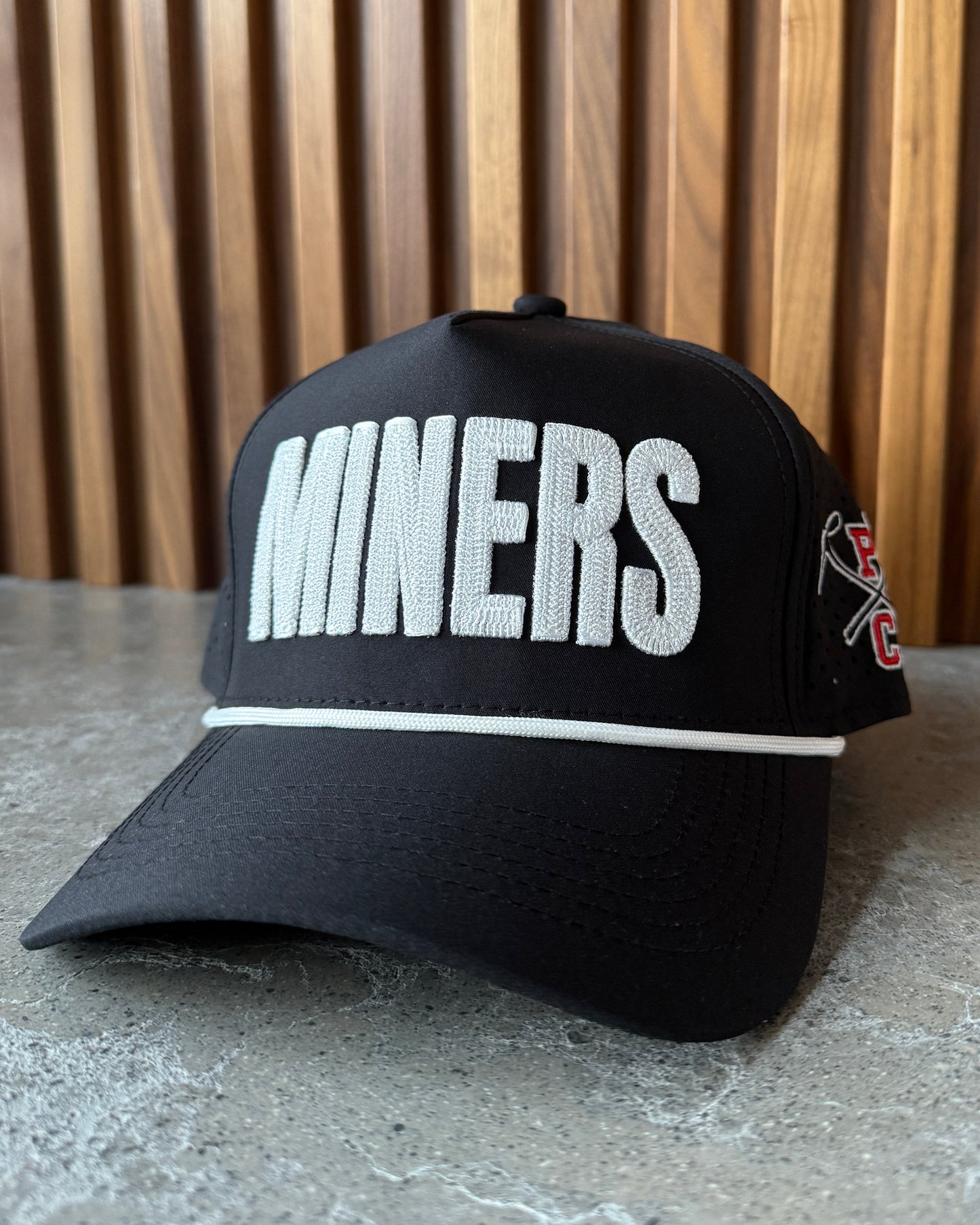 MINERS Chainstitch Black/White Athletic Snapback Hat