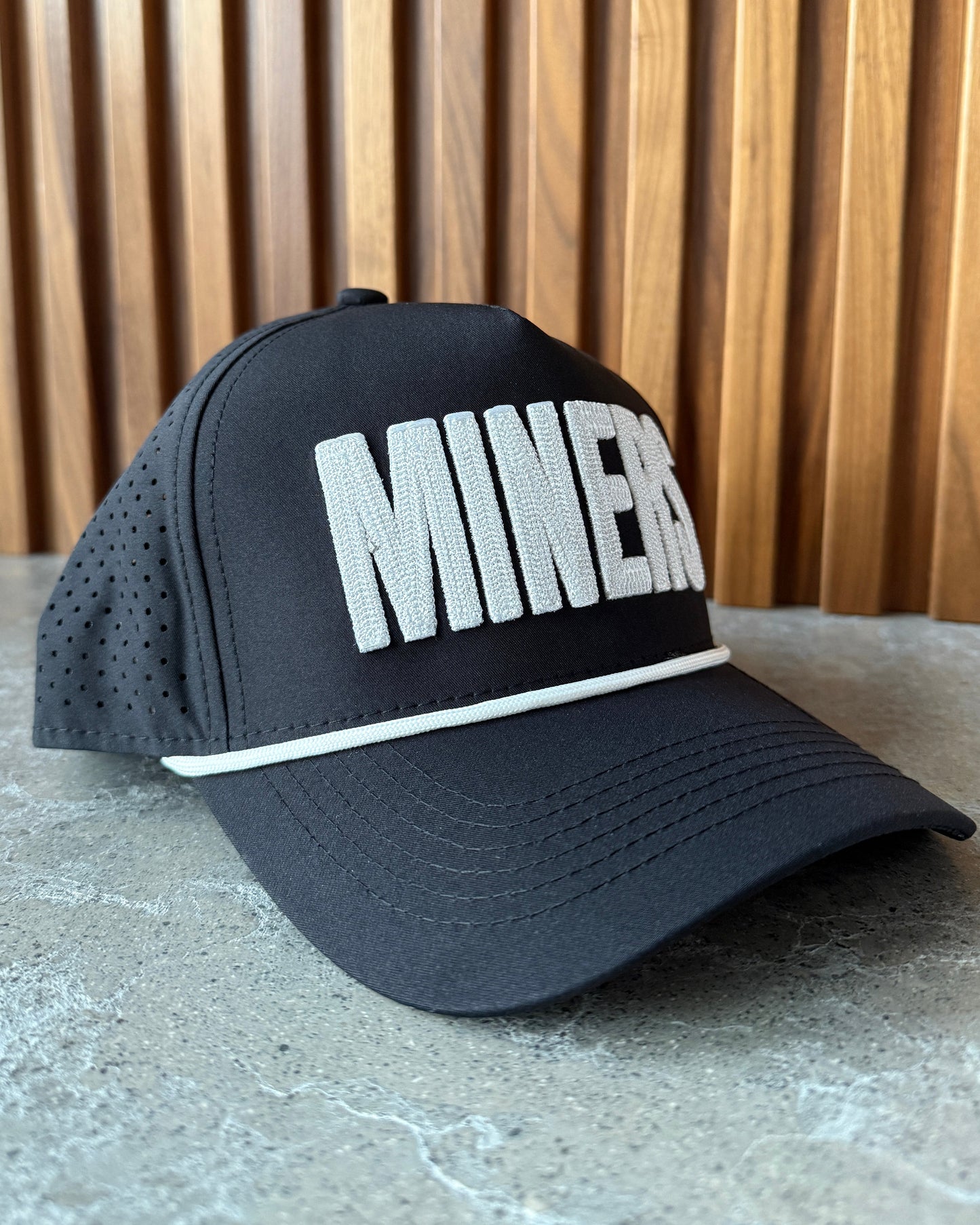 MINERS Chainstitch Black/White Athletic Snapback Hat